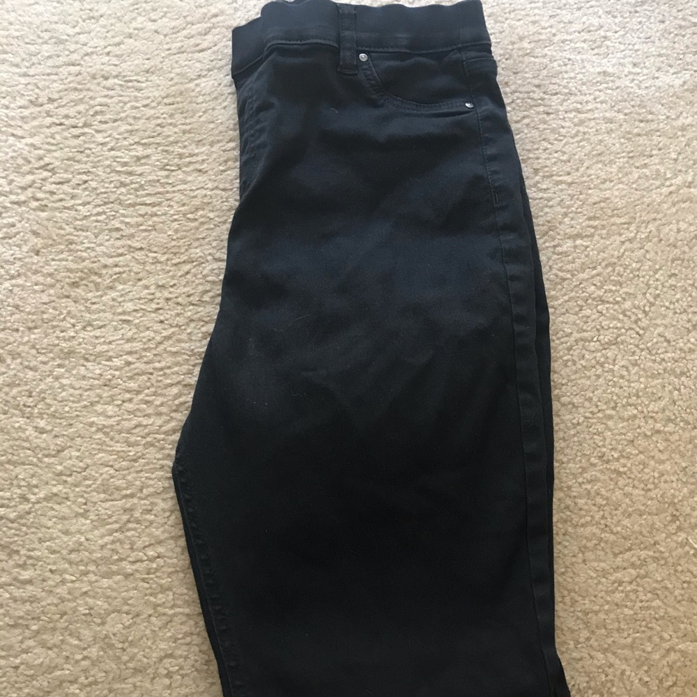 Black jeggings